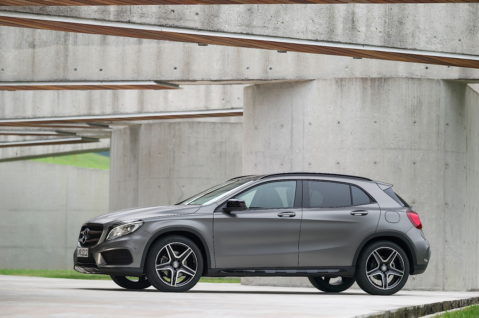 Mercedes Benz Gla photo 15