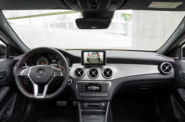 Mercedes Benz Gla Foto 49
