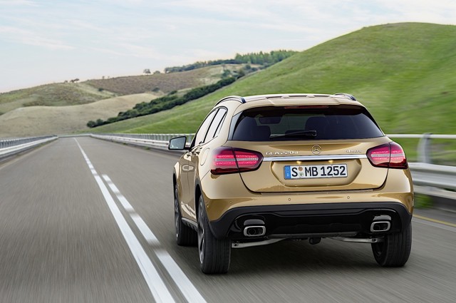 Mercedes Benz Gla photo 15