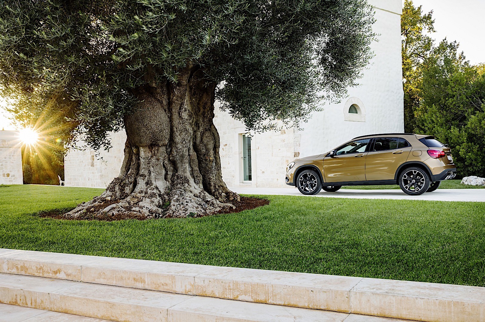 Mercedes Benz Gla photo 24