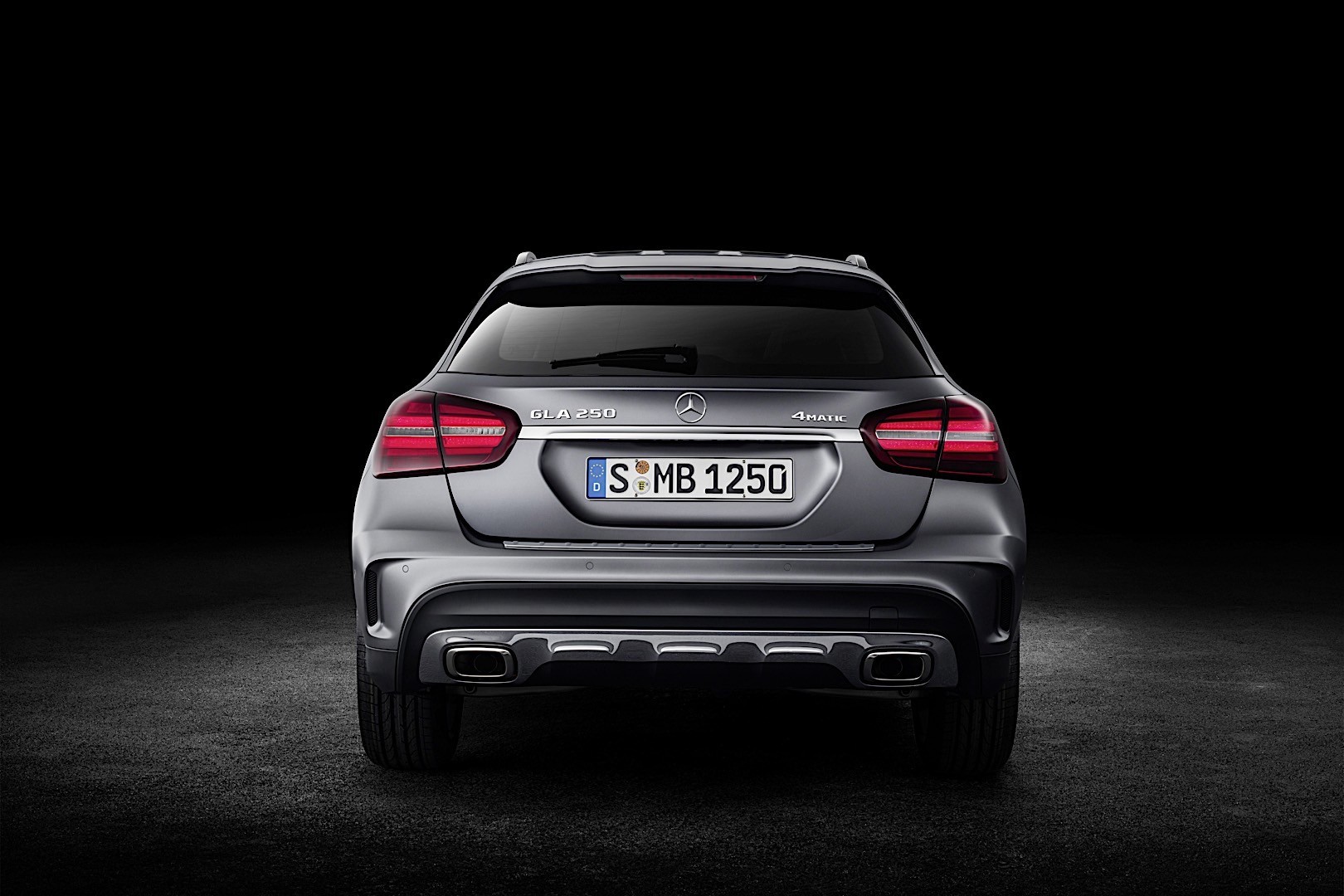 Mercedes Benz Gla photo 32