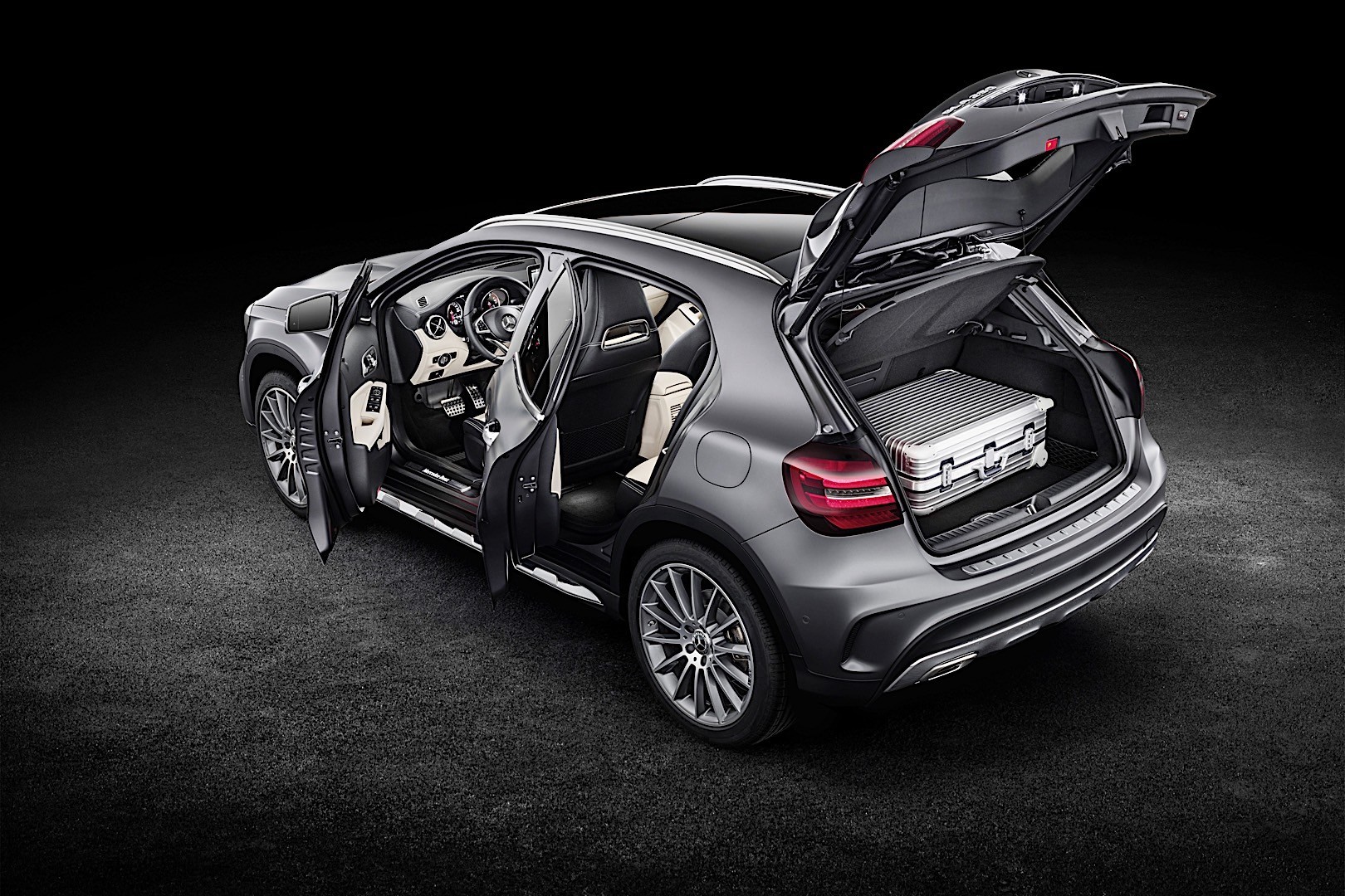 Mercedes Benz Gla photo 37