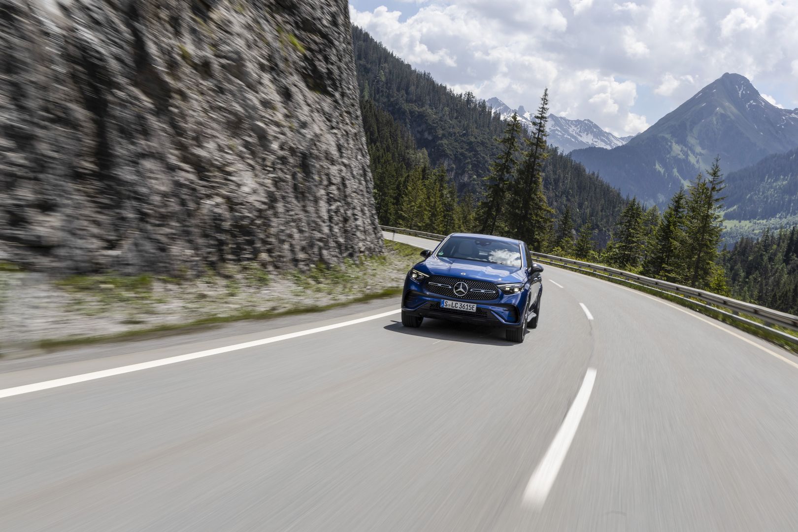 Mercedes Benz Glc Class Coupe photo 70