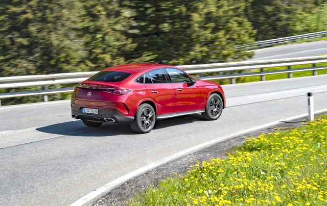 Mercedes Benz Glc Class Coupe photo 96