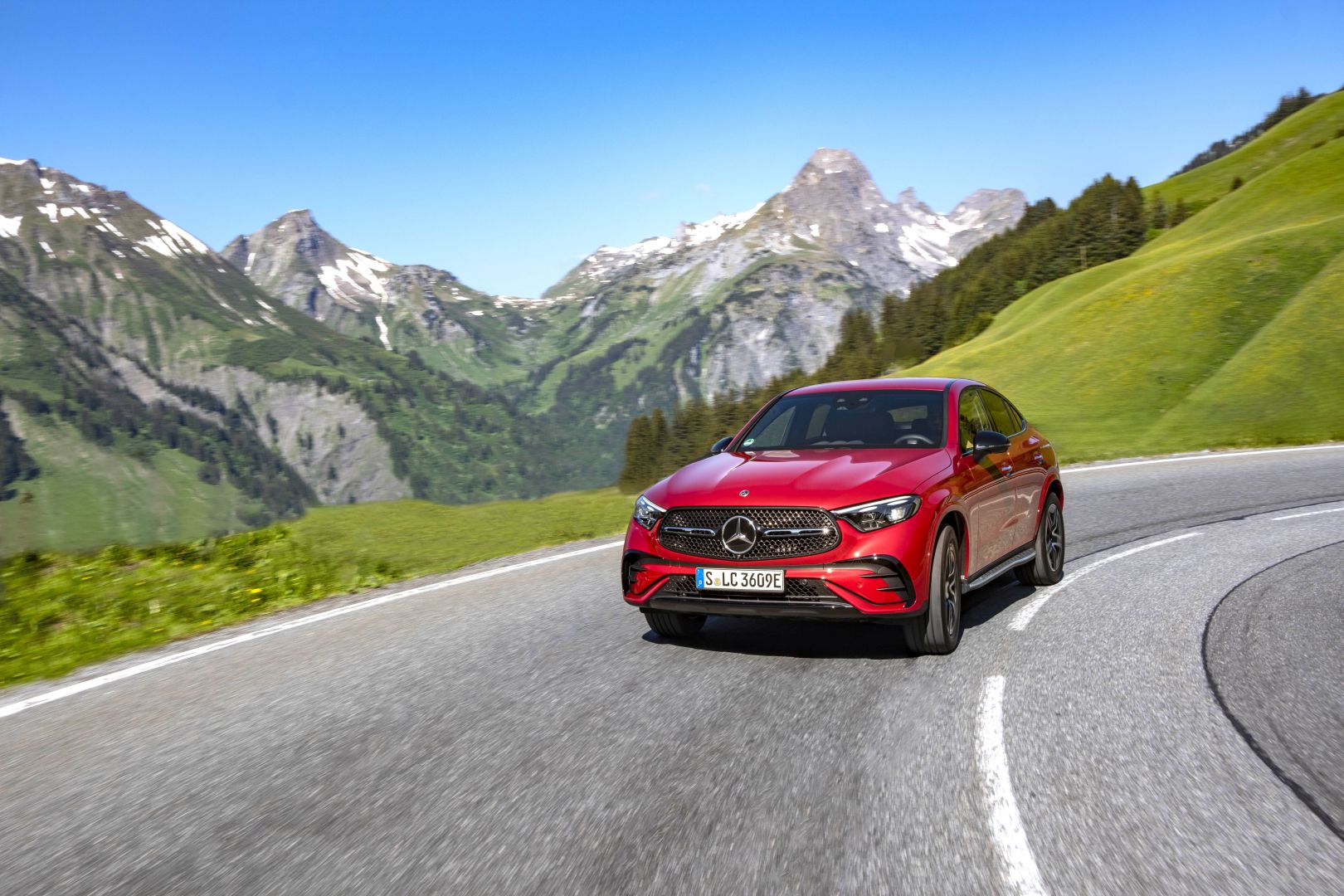 Mercedes Benz Glc Class Coupe photo 98