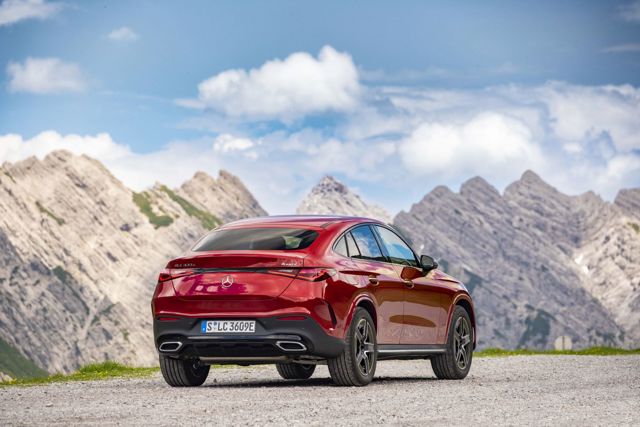 Mercedes Benz Glc Class Coupe photo 116