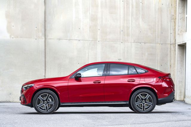 Mercedes Benz Glc Class Coupe photo 146