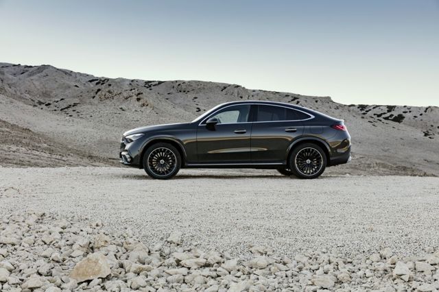 Mercedes Benz Glc Class Coupe photo 21