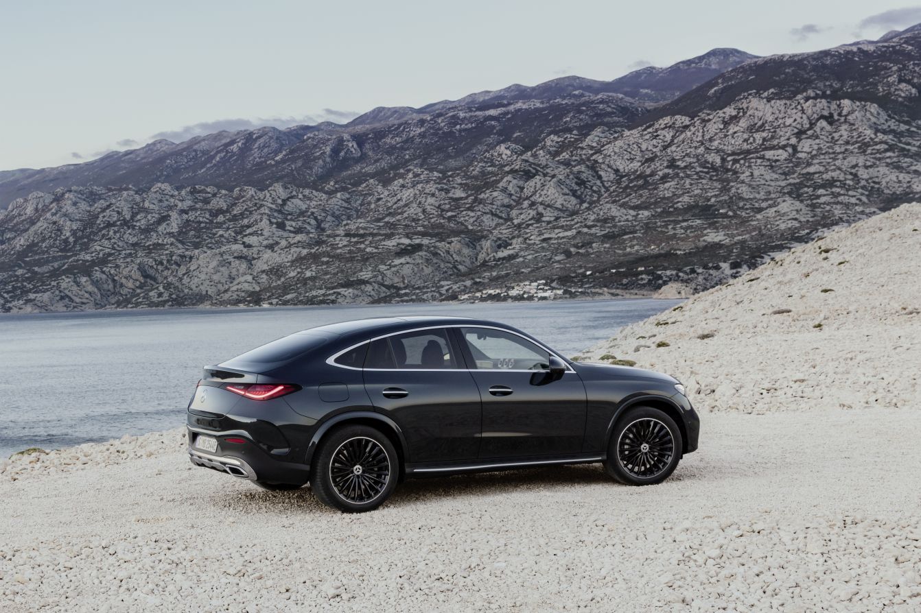 Mercedes Benz Glc Class Coupe photo 24