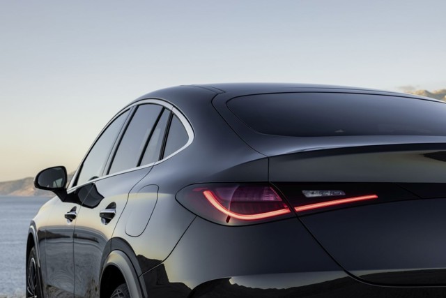 Mercedes Benz Glc Class Coupe photo 27