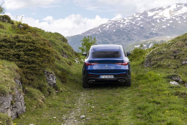 Mercedes Benz Glc Class Coupe photo 36
