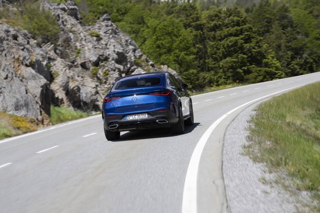 Mercedes Benz Glc Class Coupe photo 64