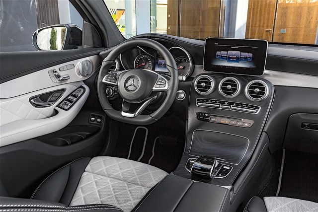 Mercedes Benz Glc Class Coupe photo 33