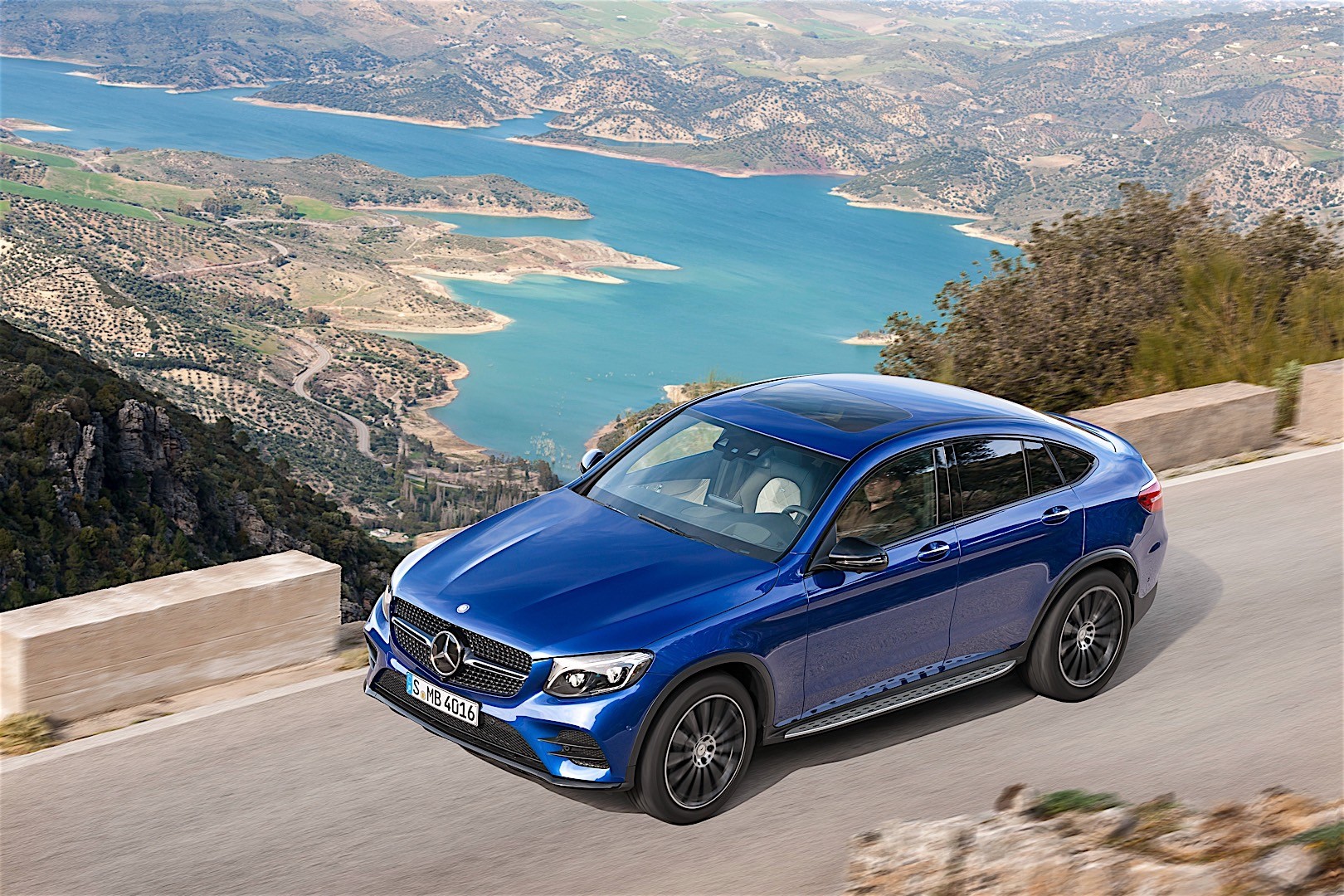 Mercedes Benz Glc Class Coupe photo 7