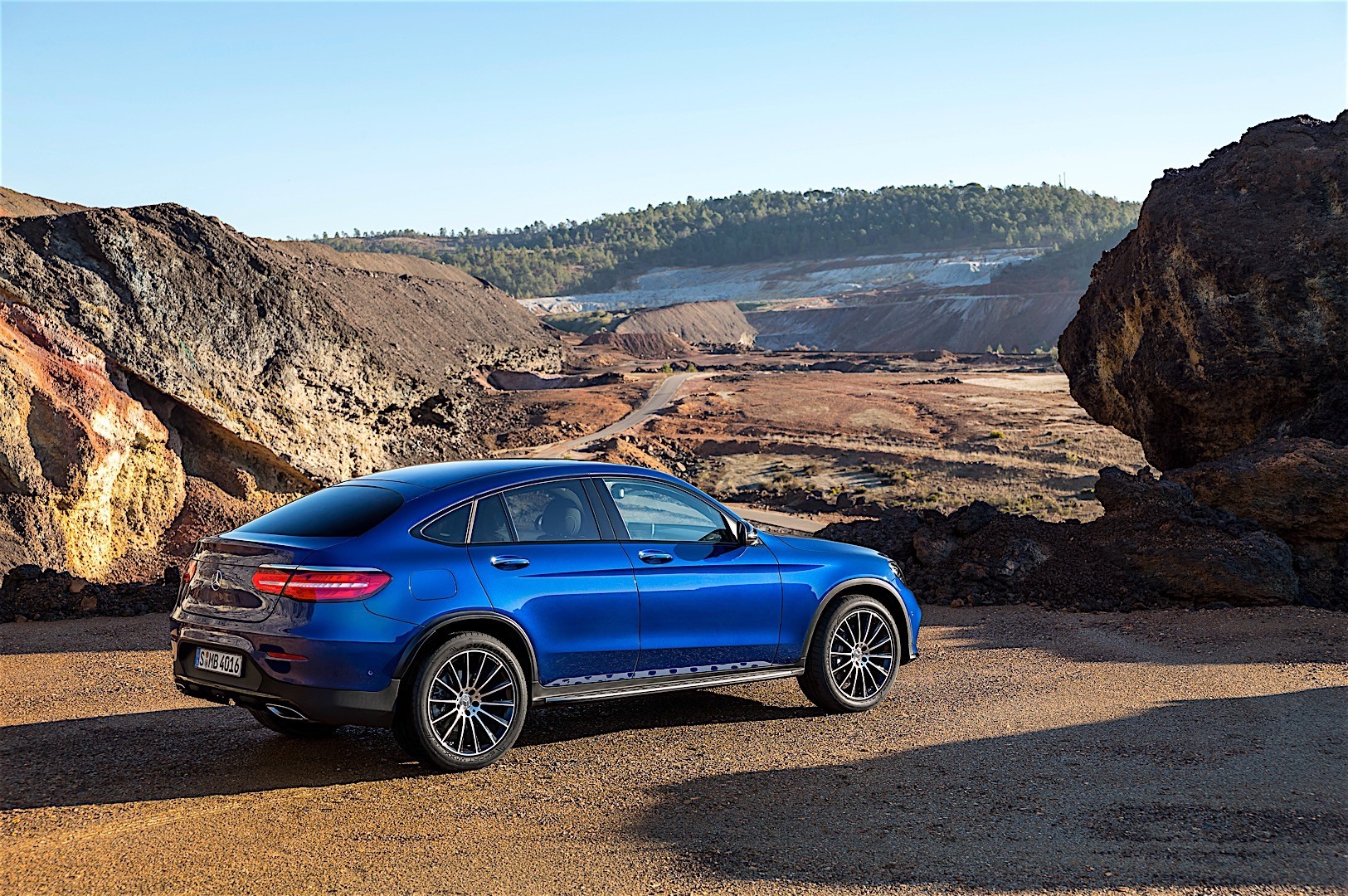 Mercedes Benz Glc Class Coupe photo 11