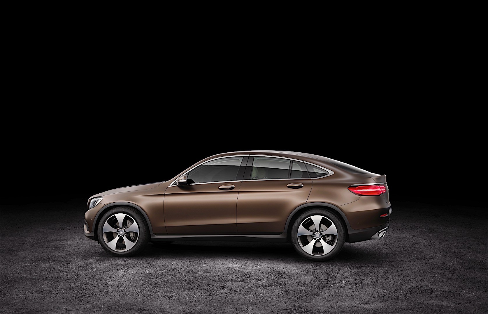 Mercedes Benz Glc Class Coupe photo 32