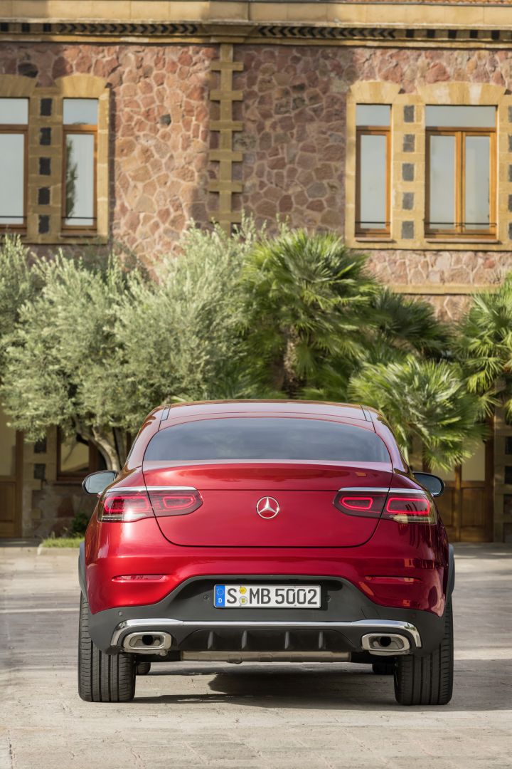 Mercedes Benz Glc Class Coupe photo 9
