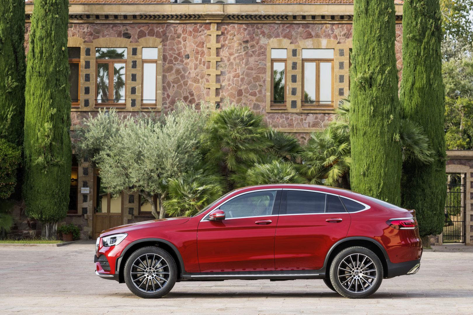Mercedes Benz Glc Class Coupe photo 13
