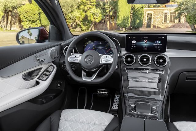 Mercedes Benz Glc Class Coupe photo 27