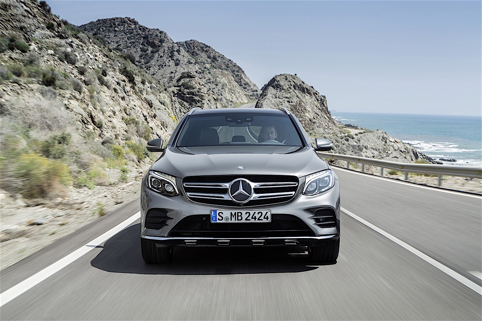 Mercedes Benz Glc Class photo 83