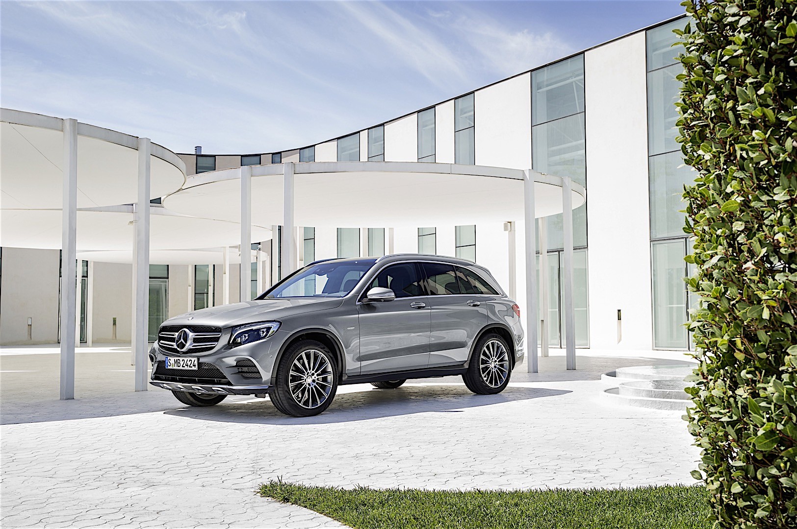 Mercedes Benz Glc Class photo 84