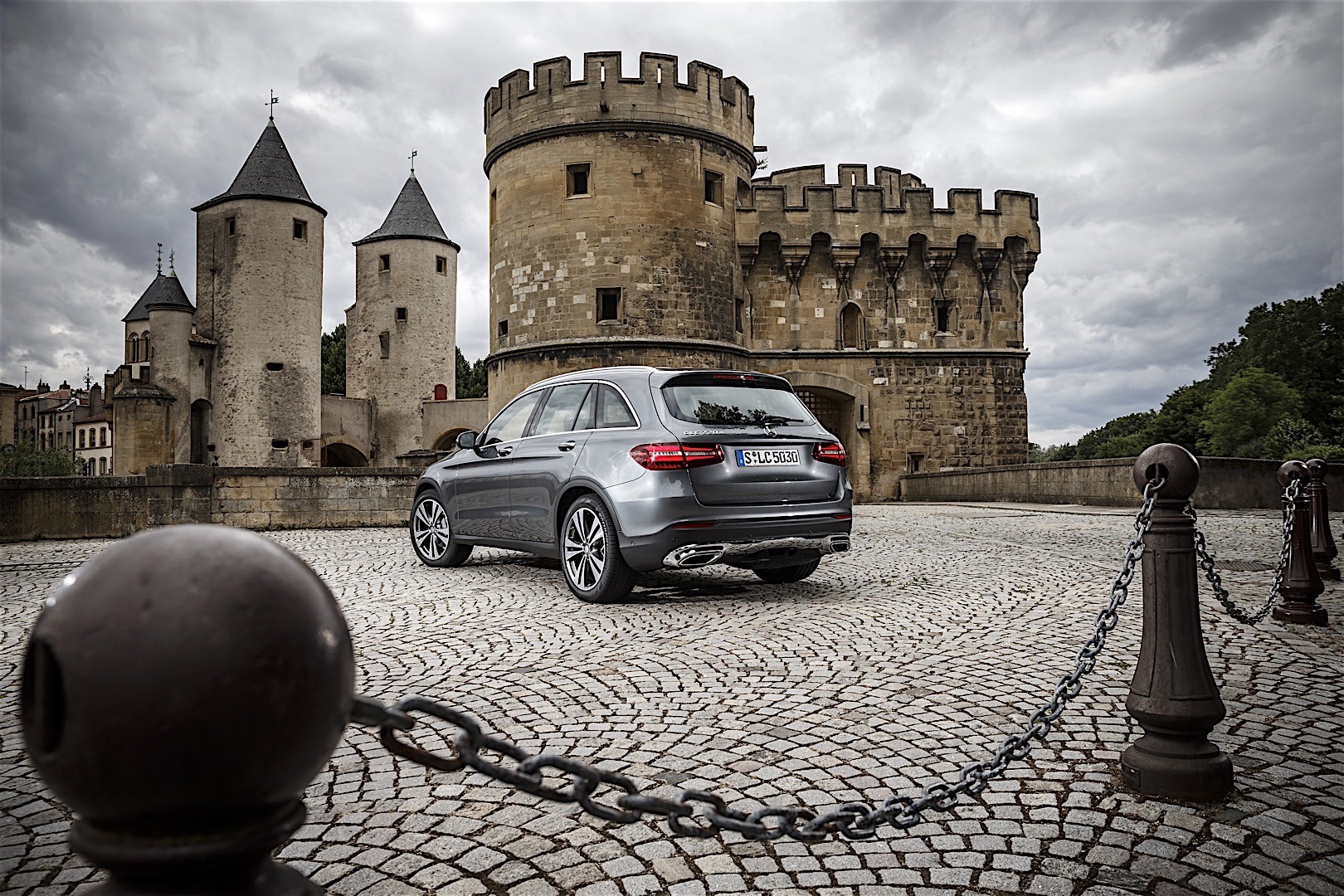 Mercedes Benz Glc Class photo 10