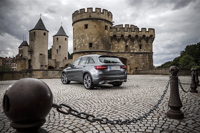 Mercedes Benz Glc Class photo 10