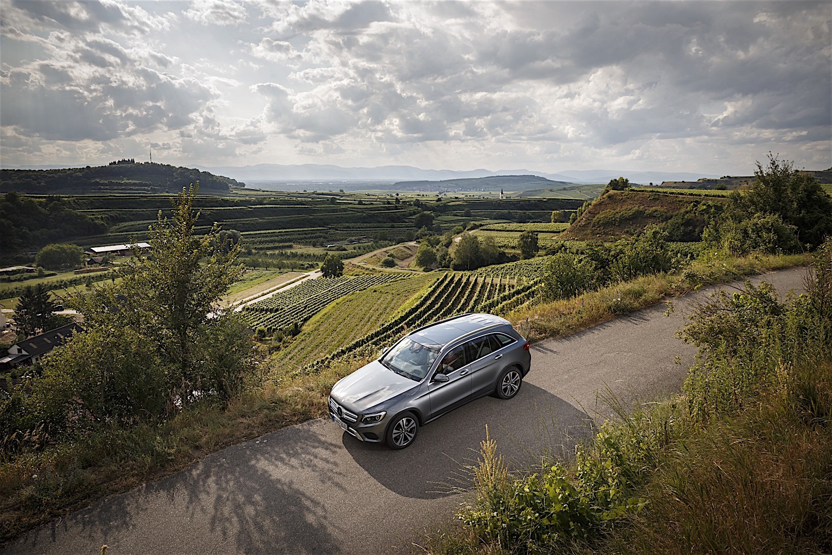 Mercedes Benz Glc Class photo 13