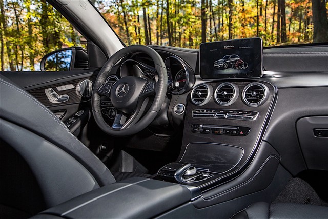 Mercedes Benz Glc Class photo 104