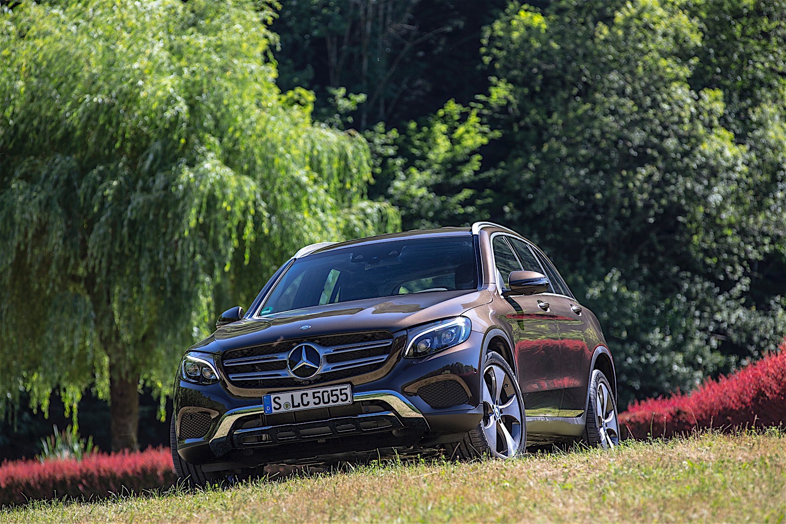 Mercedes Benz Glc Class photo 36