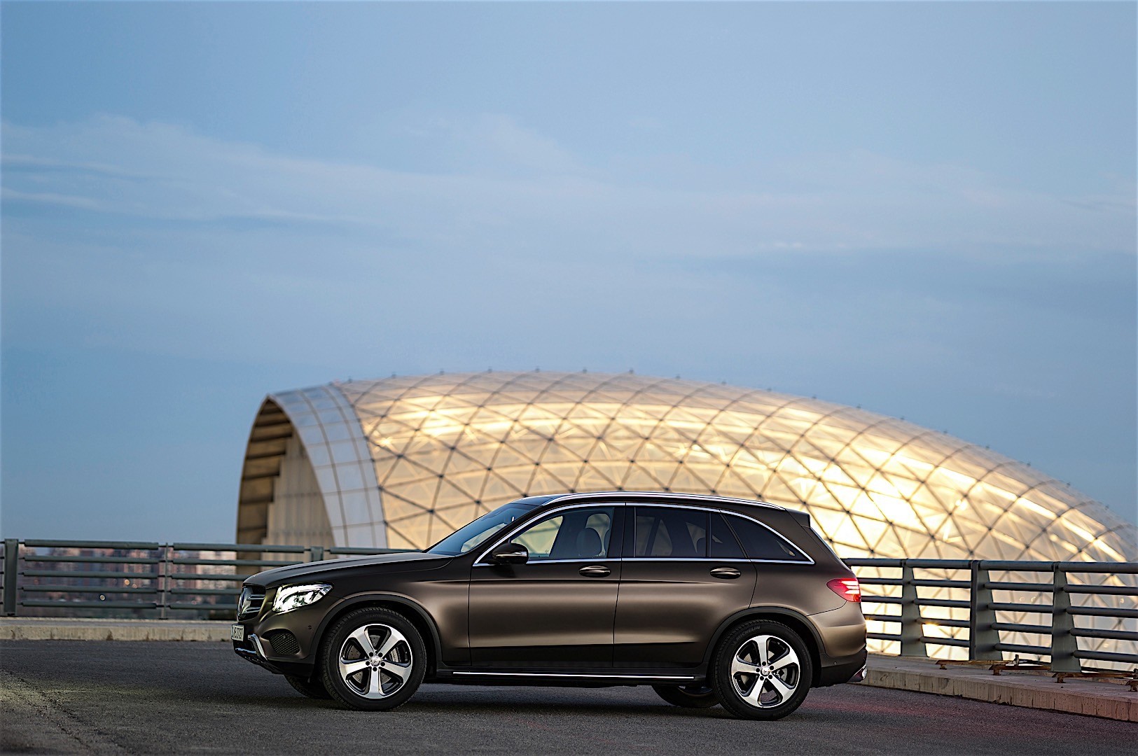 Mercedes Benz Glc Class photo 38