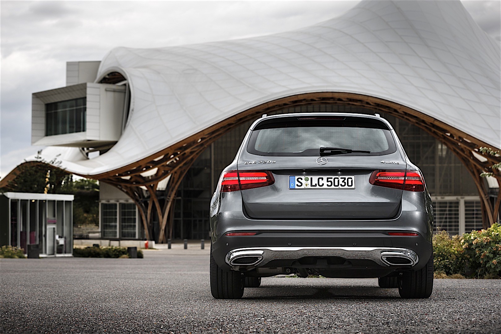 Mercedes Benz Glc Class photo 40