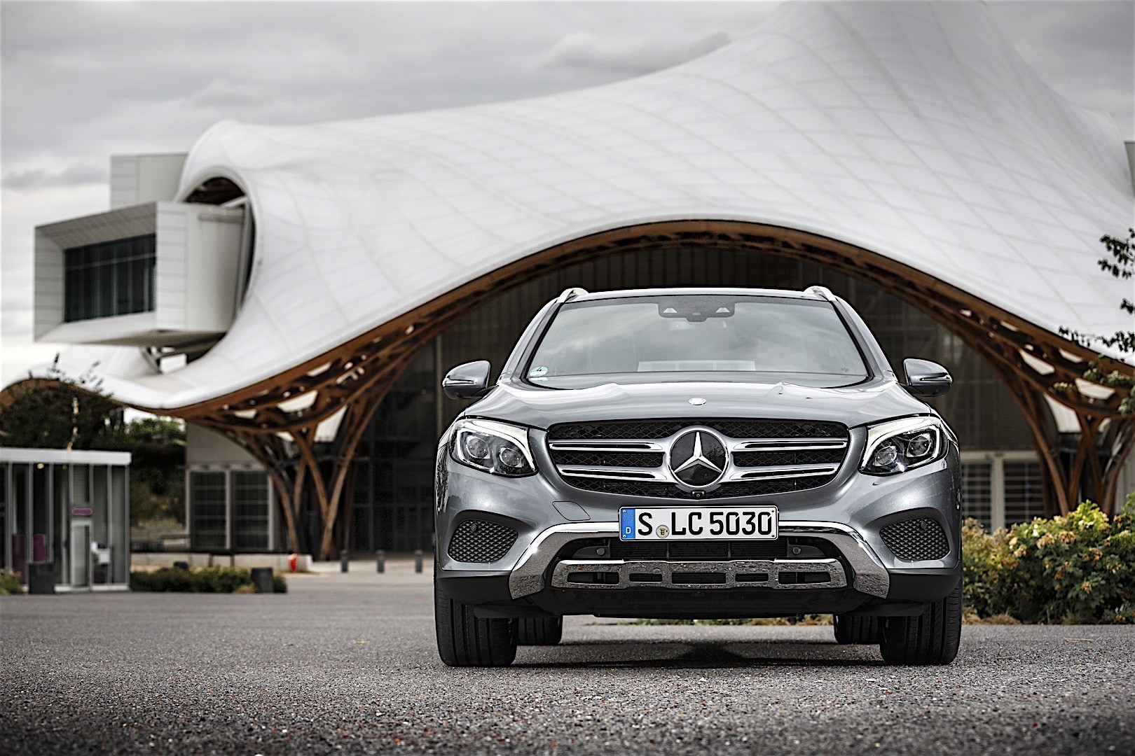 Mercedes Benz Glc Class photo 41