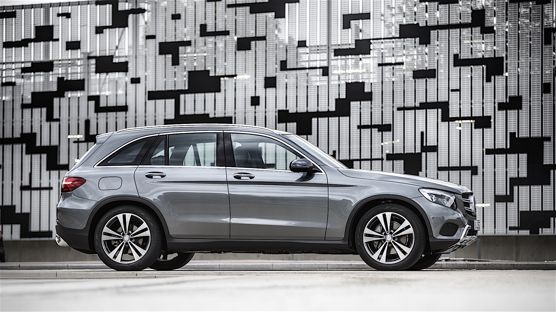 Mercedes Benz Glc Class photo 47