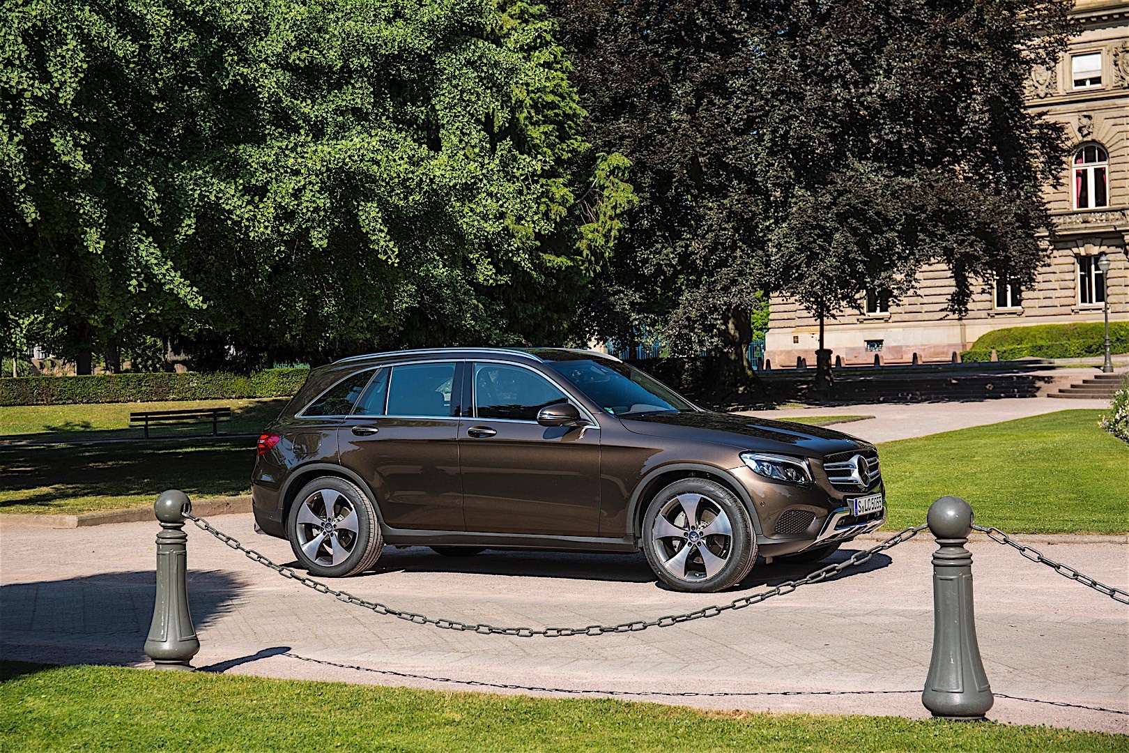 Mercedes Benz Glc Class photo 68