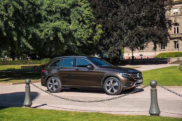 Mercedes Benz Glc Class photo 68