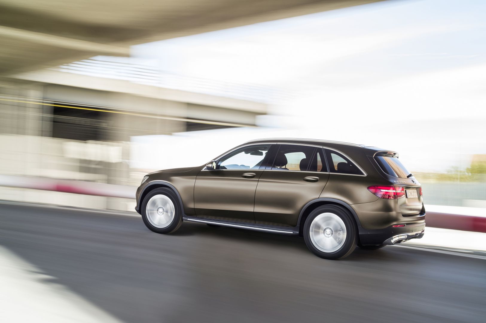 Mercedes Benz Glc Class photo 24