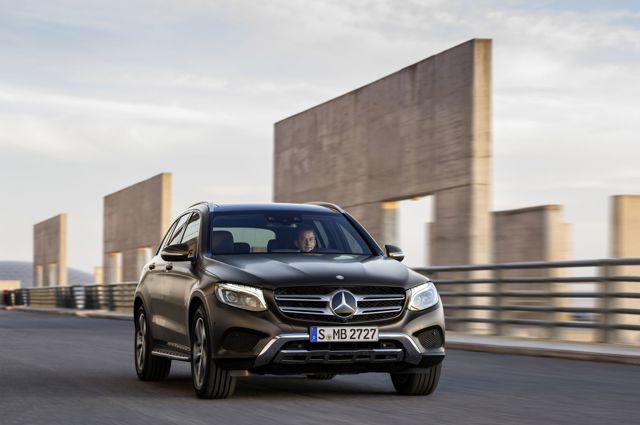Mercedes Benz Glc Class photo 30