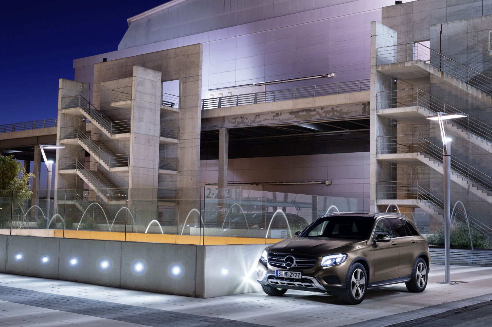 Mercedes Benz Glc Class photo 33