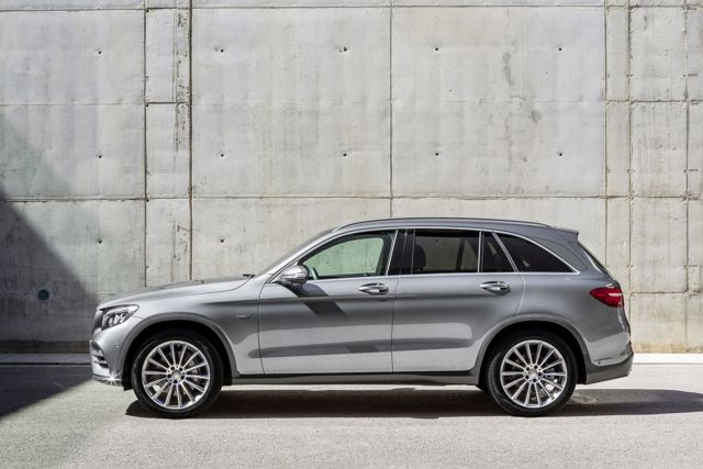 Mercedes Benz Glc Class photo 44