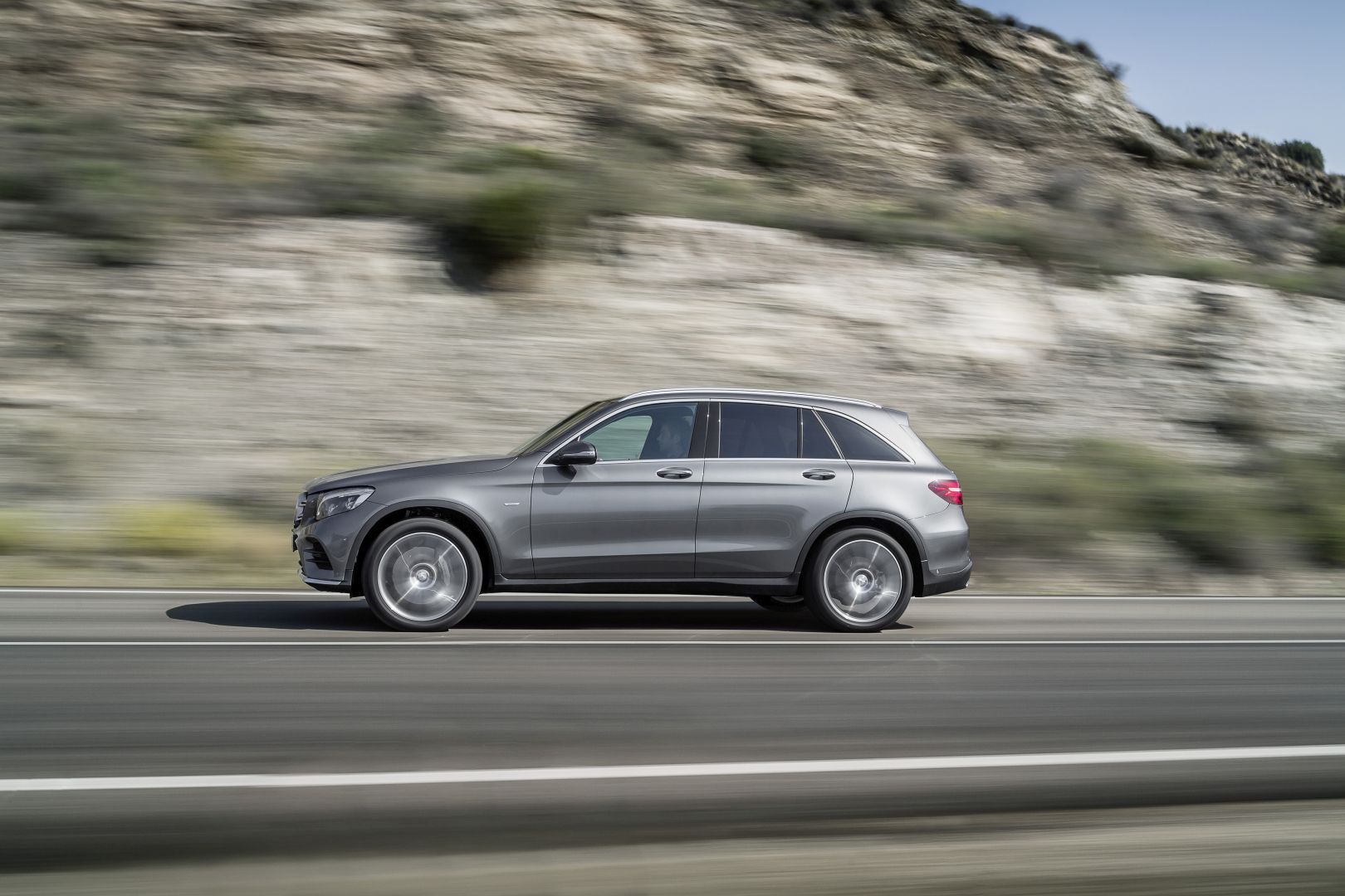 Mercedes Benz Glc Class photo 52