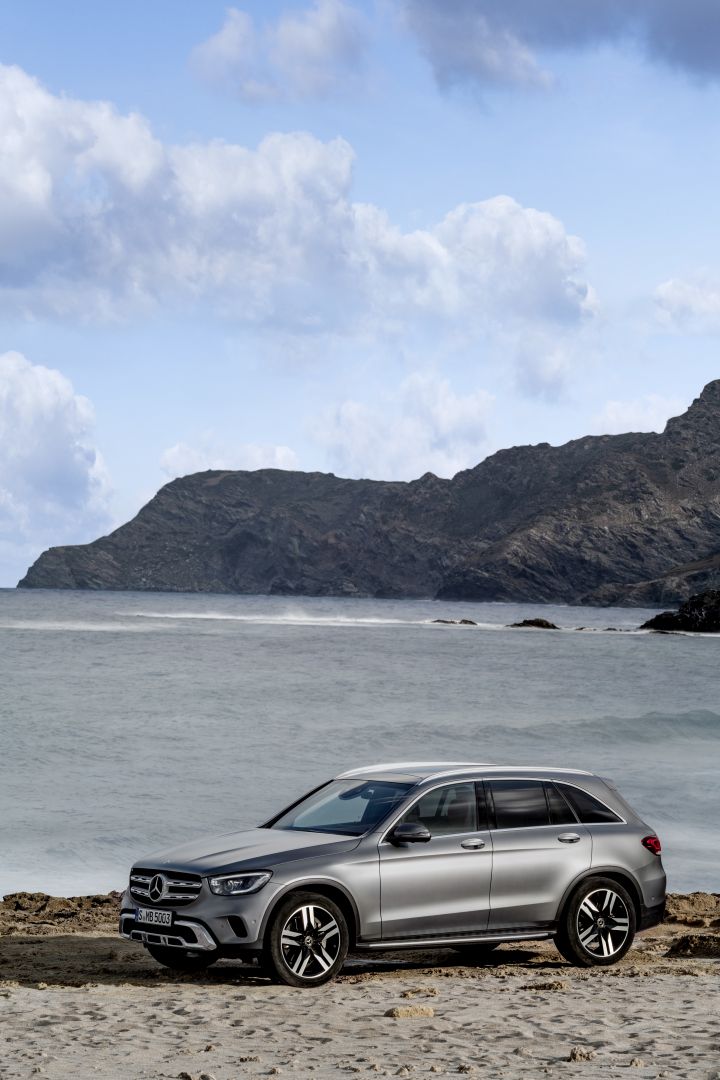 Mercedes Benz Glc Class photo 12