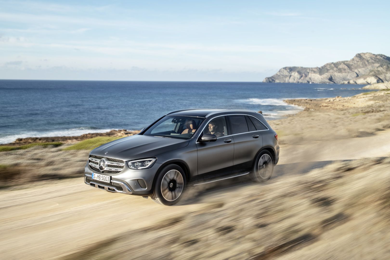Mercedes Benz Glc Class photo 18
