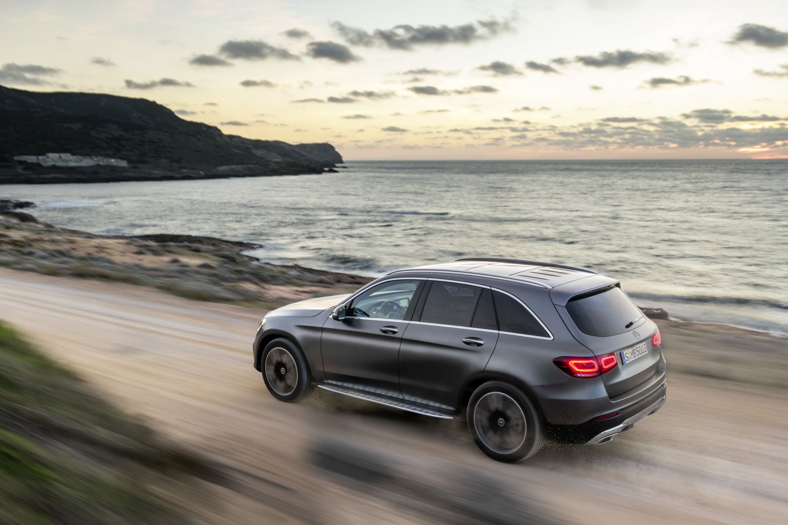 Mercedes Benz Glc Class photo 21
