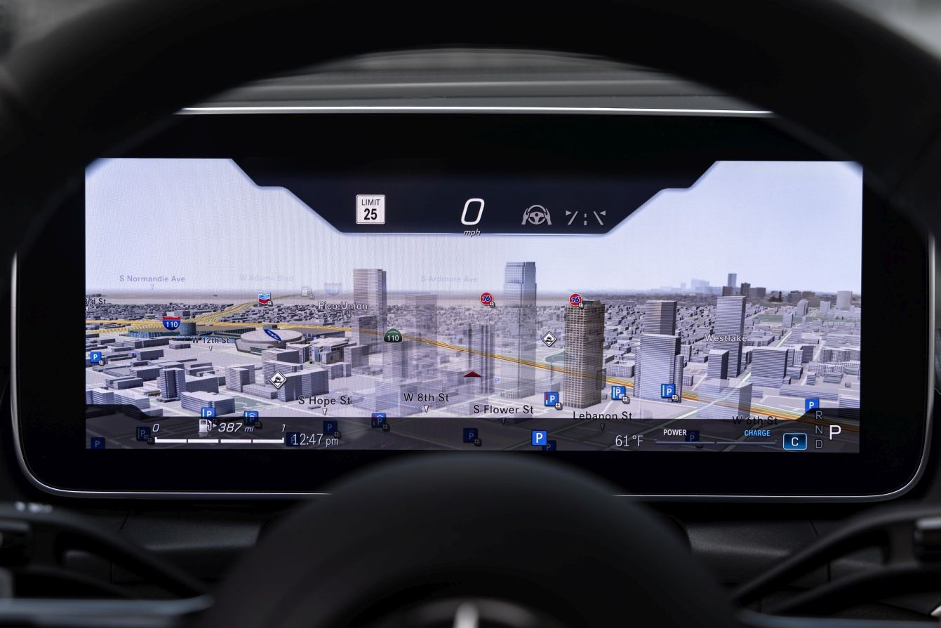 Mercedes Benz Glc Class photo 132