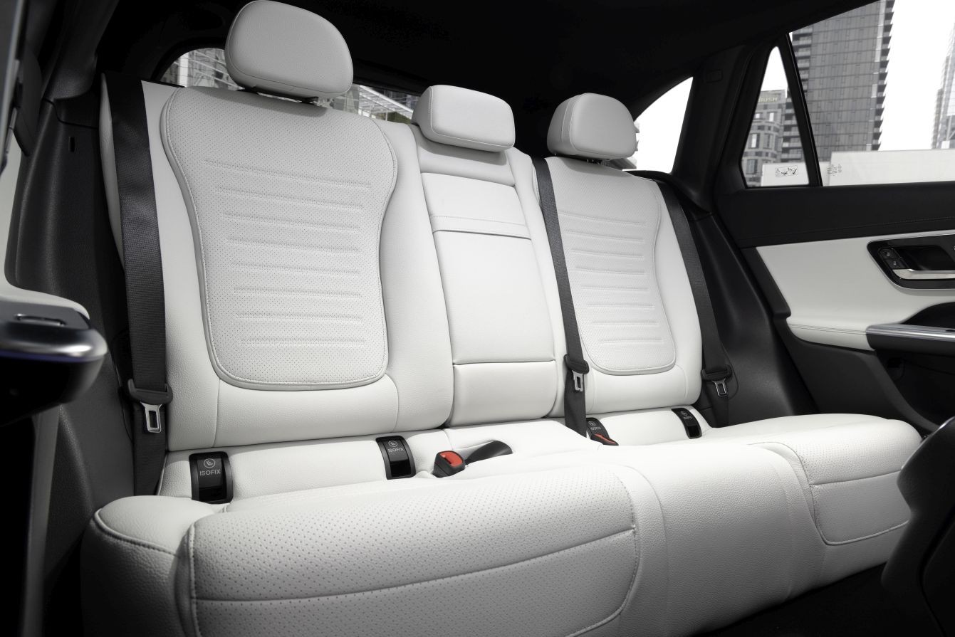 Mercedes Benz Glc Class photo 136