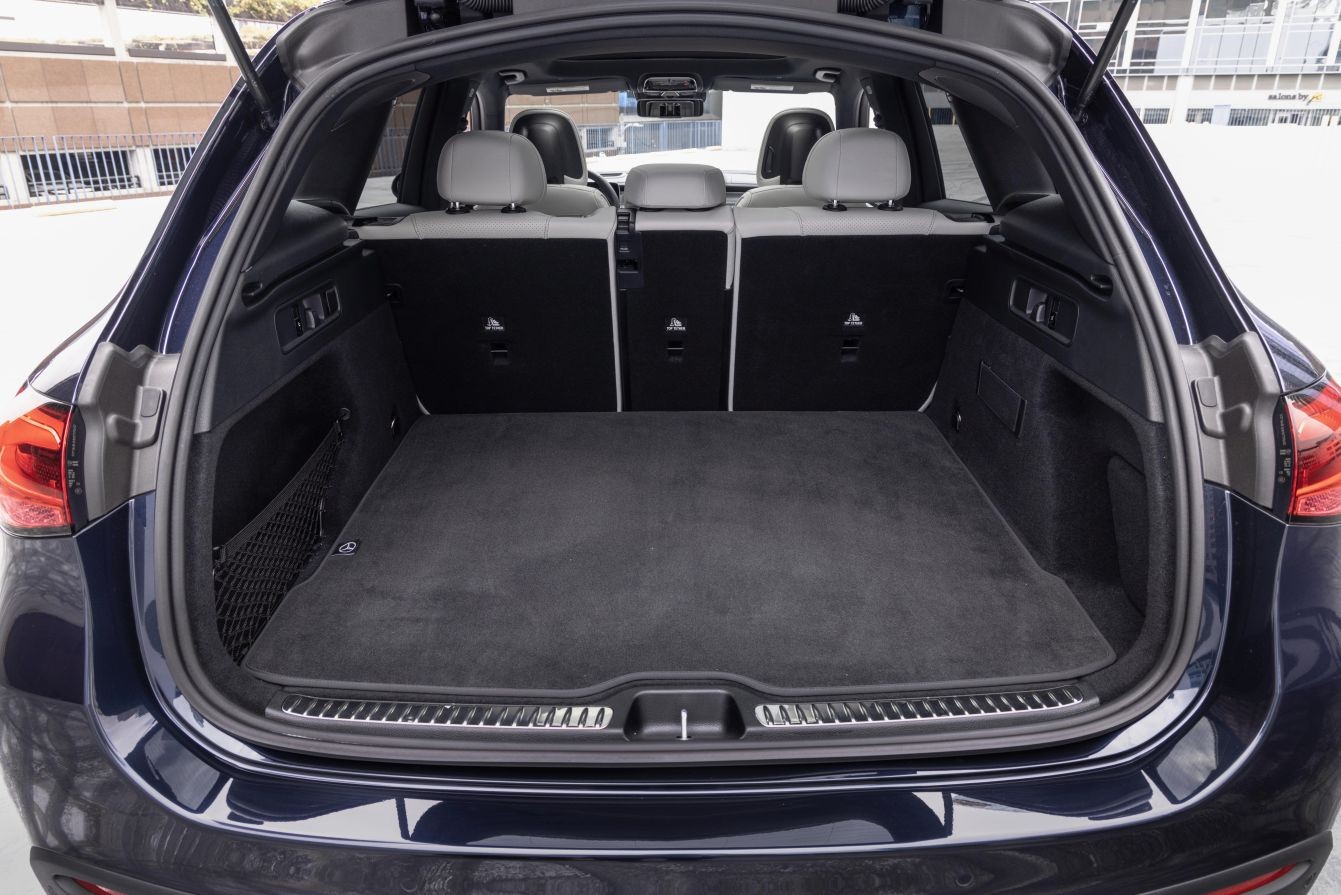 Mercedes Benz Glc Class photo 140