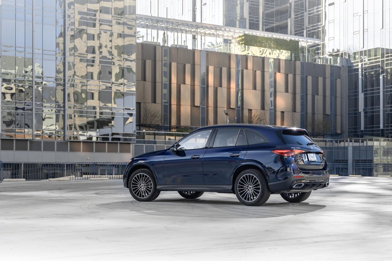 Mercedes Benz Glc Class photo 83