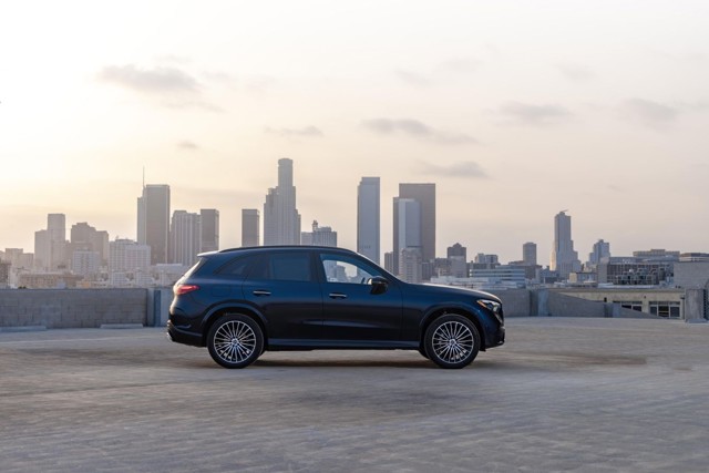 Mercedes Benz Glc Class photo 89