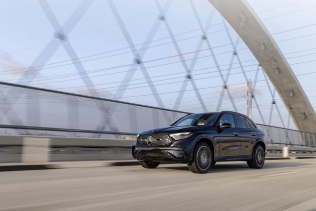 Mercedes Benz Glc Class photo 97